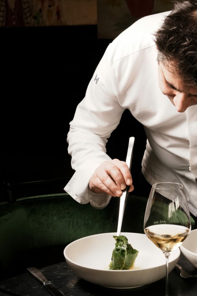 Le cabillaud des côtes de Normandie Préparer par Le chef Stéphane Pitré au restaurant LE SCHIAP